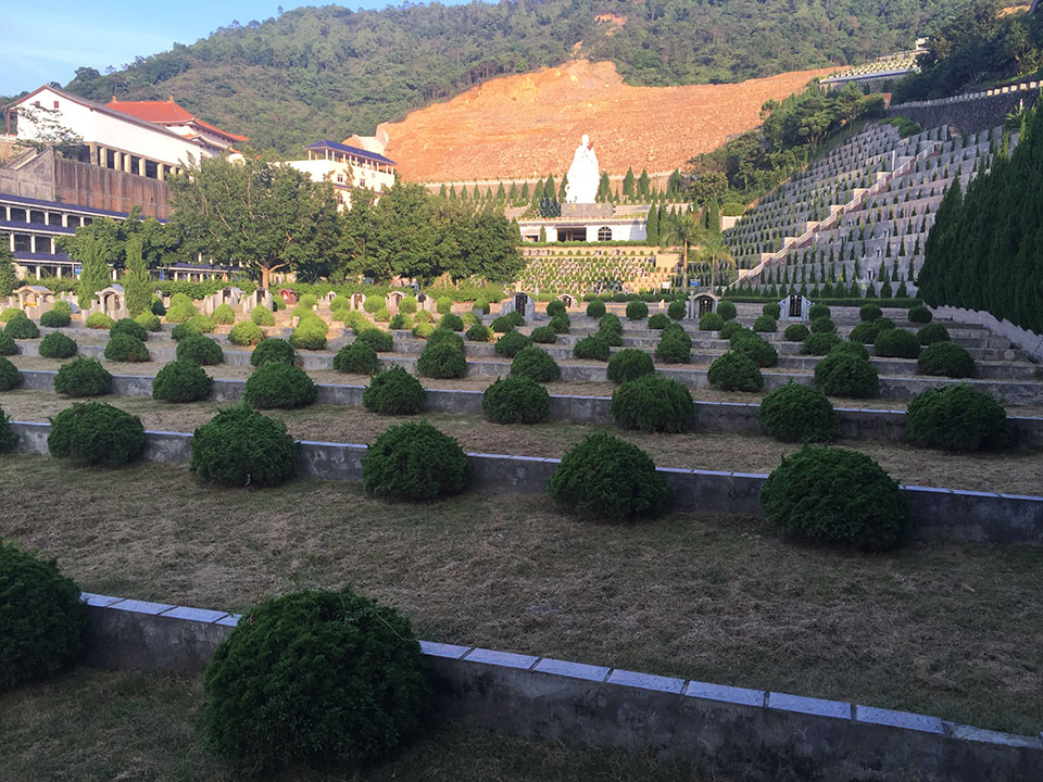 深圳东,龙岩艺术陵园福富苑墓园区实景拍摄